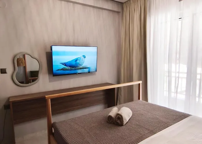Апартаменты Sea Whisper Luxury *