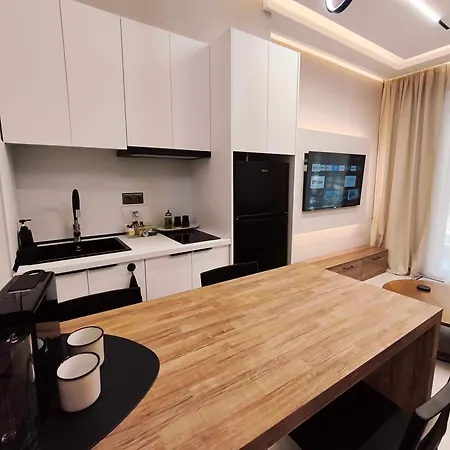 Apartment Sea Whisper Luxury