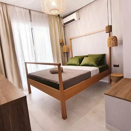 아파트 Sea Whisper Luxury 카발라