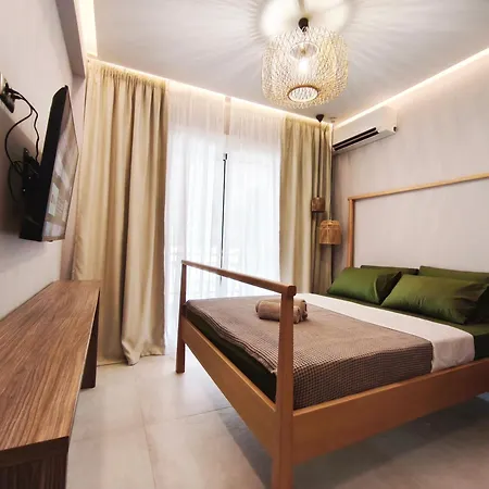 Sea Whisper Luxury *